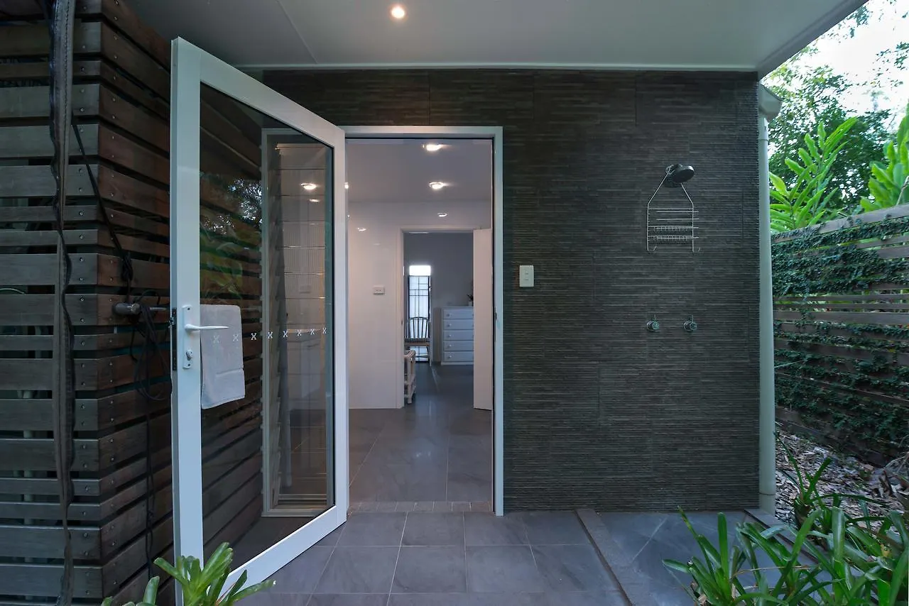 Sapphire Ridge Villa Palm Cove Holiday home