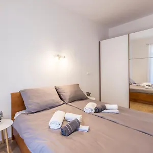 Ferula, 3 Bedroom Near Bacvice Split